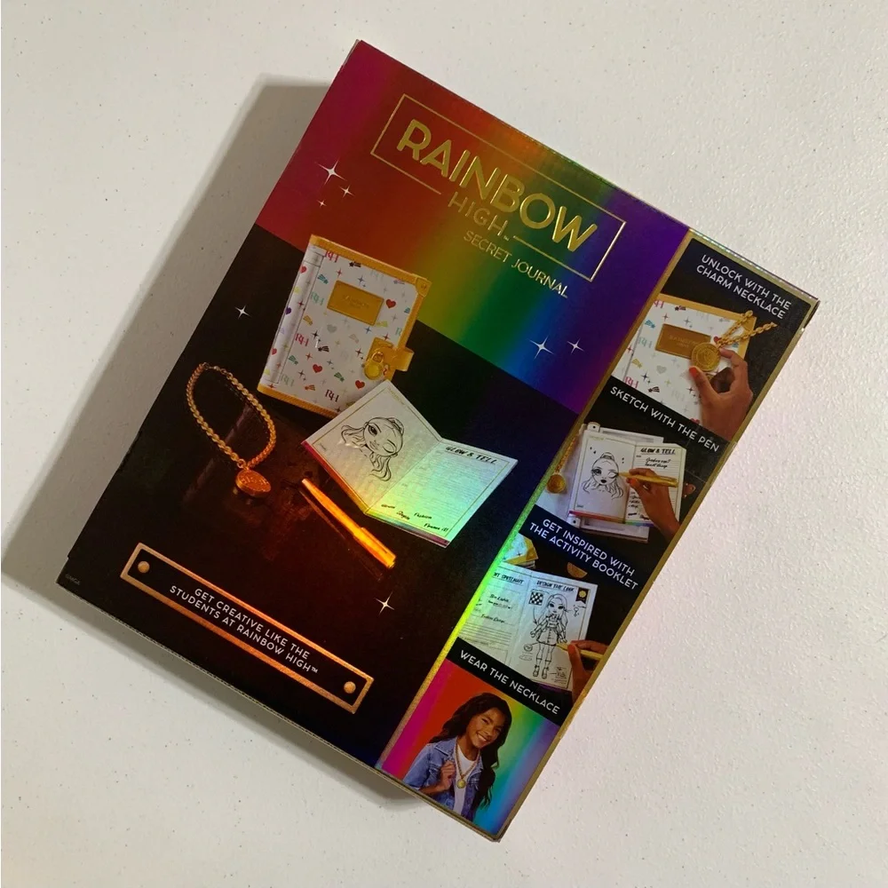 Rainbow High Secret Journal Set-New
